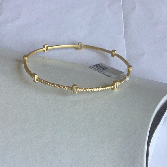 Freida Rothman 14k gold plated sterling silver station bracelet - Picture 3 of 4